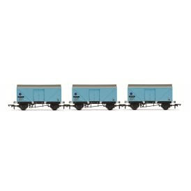Hornby 12T Fish Van, Three Pack, BR - Era 6