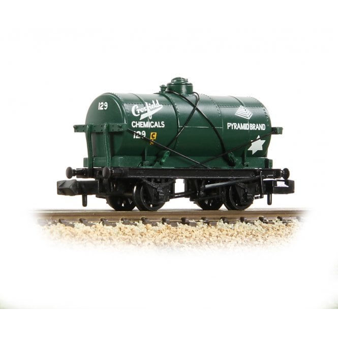 Graham Farish 14T Tank Wagon 'Crossfield Chemicals' Green '129'