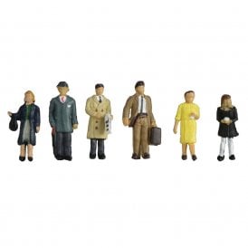 1960/70s Standing Station Passengers (N)