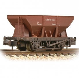 Graham Farish 24T Iron Ore Hopper BR Bauxite (Early) [Weathered]