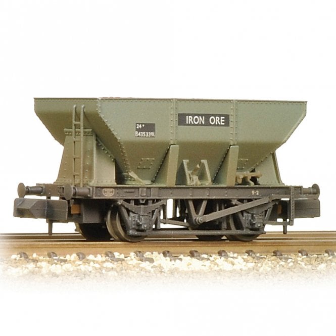 Graham Farish 24T Iron Ore Hopper BR Grey (Early) [Weathered]