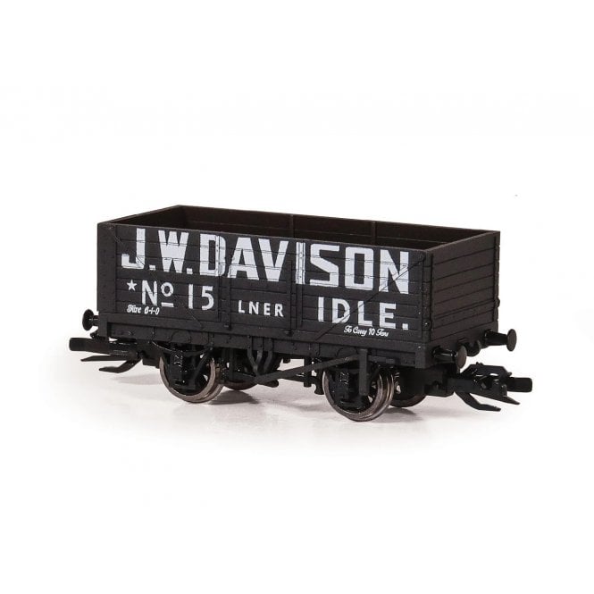Peco 7-Plank Open Wagon J.W.Davison, LNER 'No.15' (TT)