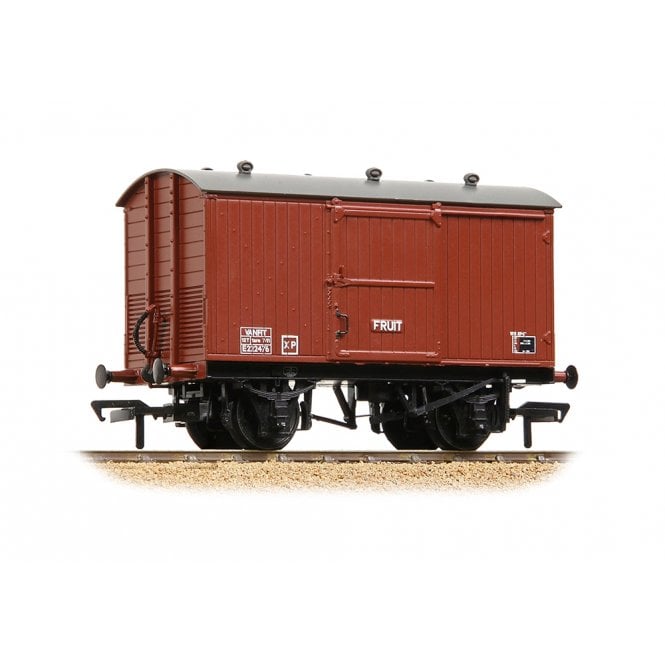 Bachmann LNER 12T Ventilated Fruit Van BR Bauxite (Late)