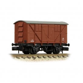 BR 10T Meat Van Early Bauxite 'B870030' (N)