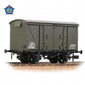 Bachmann BR 12T 'Vanwide' Ventilated Van BR Departmental Olive Green (OO)