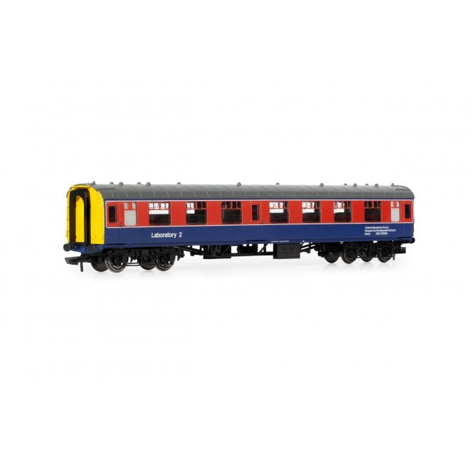 Hornby BR Departmental, ex-Mk1 First Open, 3068/975606 - Era 8