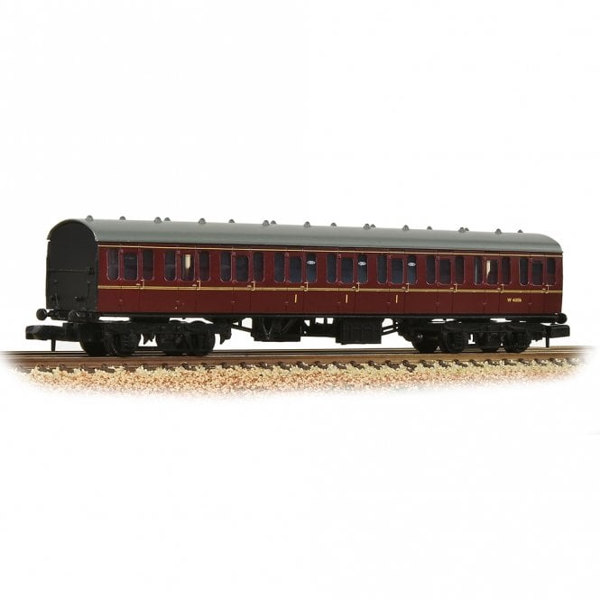 Graham Farish BR Mk1 57ft 'Suburban' C Composite BR Maroon