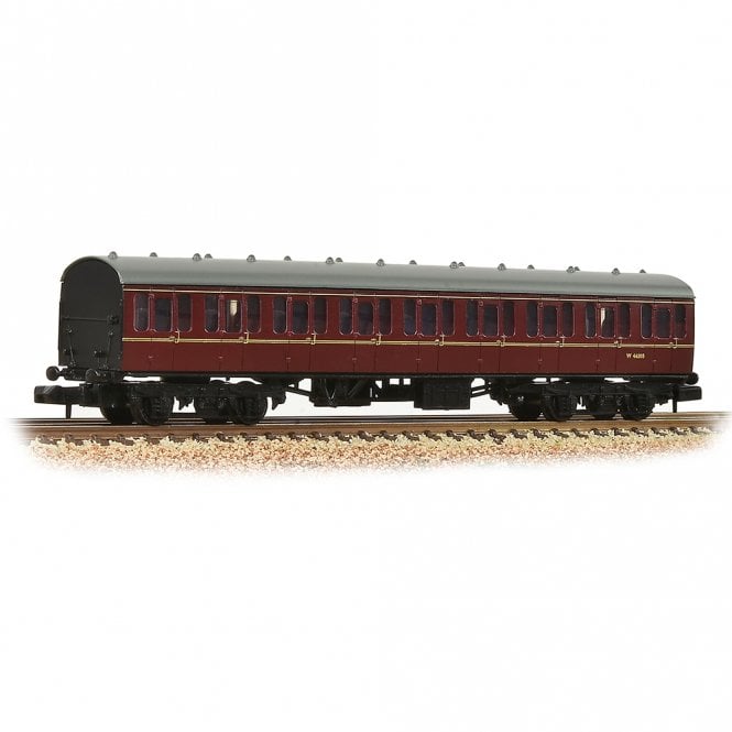 Graham Farish BR Mk1 57ft 'Suburban' S Second BR Maroon