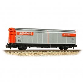 BR VGA Van BR Railfreight Red & Grey (Speedlink) 210496 (N)