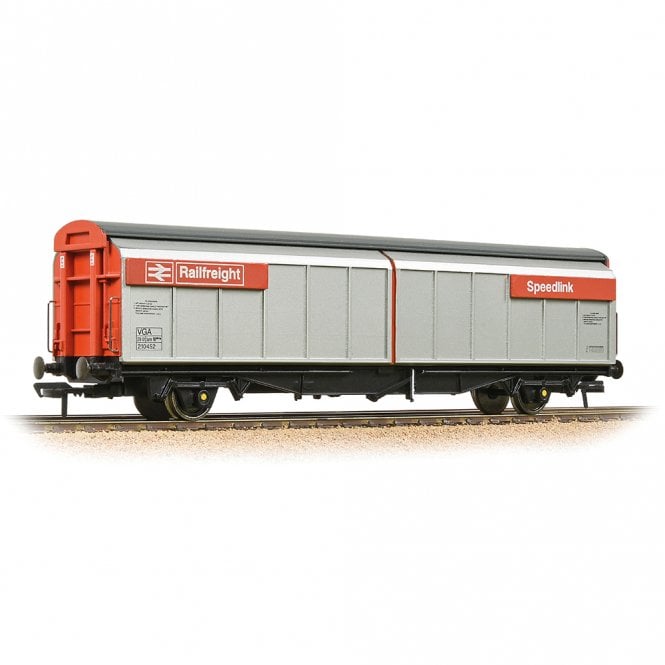 Bachmann BR VGA Van BR Railfreight Red (Speedlink) (OO)