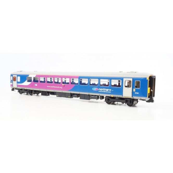 Heljan Class 153 153351 Serco Northern 'Swoosh' (O)