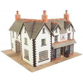 Coaching Inn - OO Scale