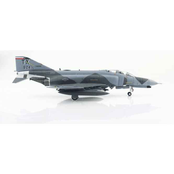 Hobby Master F-4E Phantom 'Gunsmoke '89 704th TFS (1:72)
