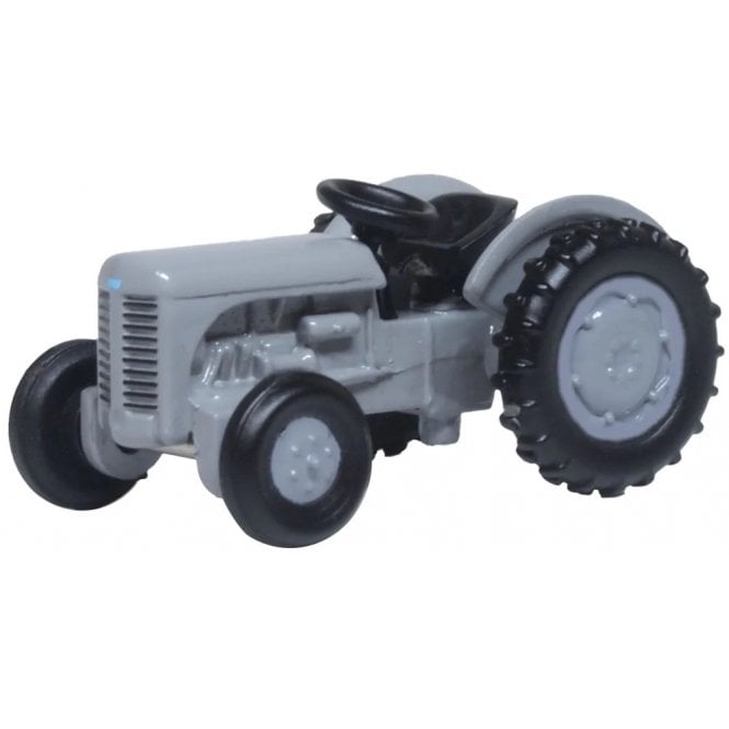 Oxford Diecast Ferguson Tea Grey (TT)