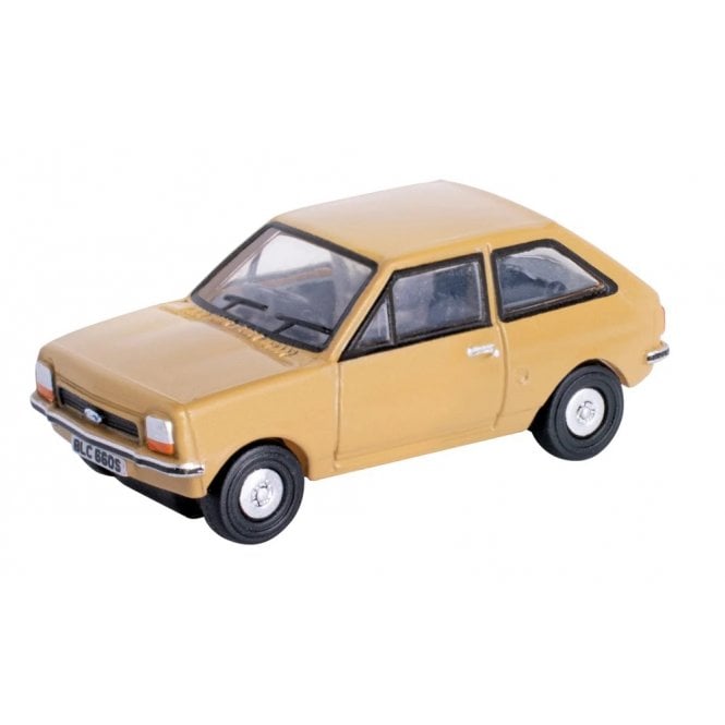 Oxford Diecast Ford Fiesta Mk1 - Nevada Beige (N)