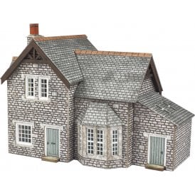 Gardeners Cottage - N Scale