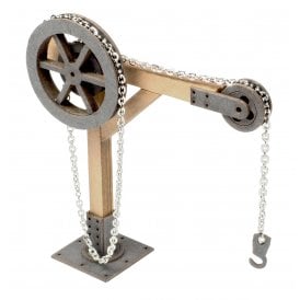 Goods Hoist - OO Scale