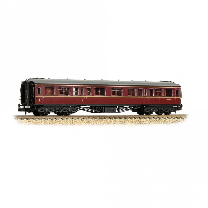 Graham Farish GWR Hawksworth Composite Corridor BR Maroon W7821W