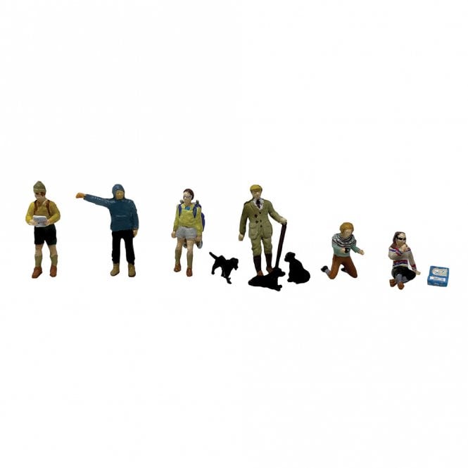 Scenecraft Hikers and Dog Walkers (OO)