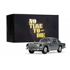 James Bond Aston Martin DB5 'No Time To Die' (1:36)