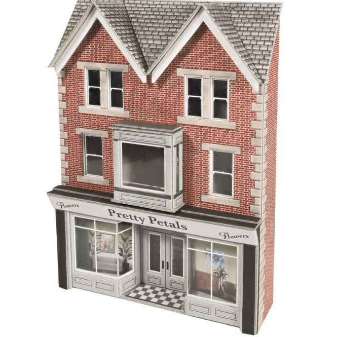 Metcalfe OO L/R Shop Front No.7 High Street - OO Scale