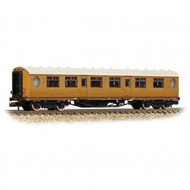 LNER Thompson Composite Corridor LNER Teak Effect No. 147
