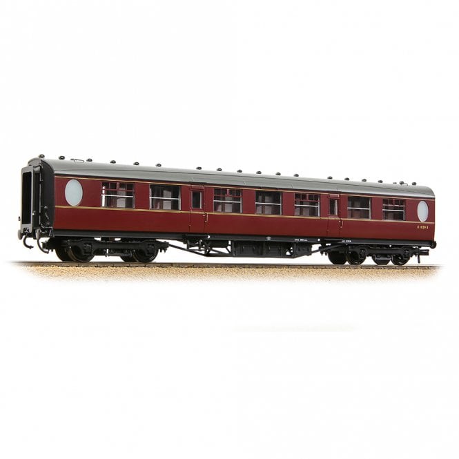 Bachmann LNER Thompson Second Corridor BR Maroon E1029E (OO)