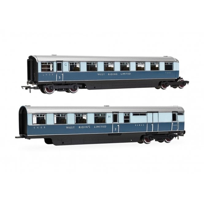 Hornby LNER 'West Riding Limited' Open Third & Brake Third Pack