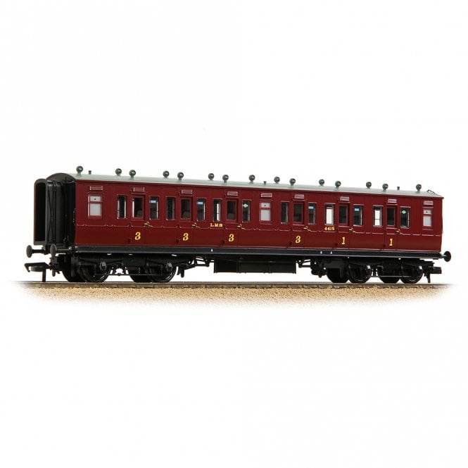 Bachmann LNWR 50ft Arc Roof CC LMS Crimson Lake '4415'