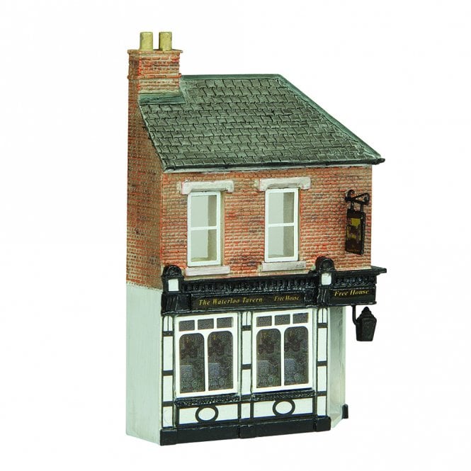 Scenecraft Low Relief Corner Pub (N)