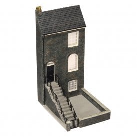 Low Relief Three Storey City House (OO)