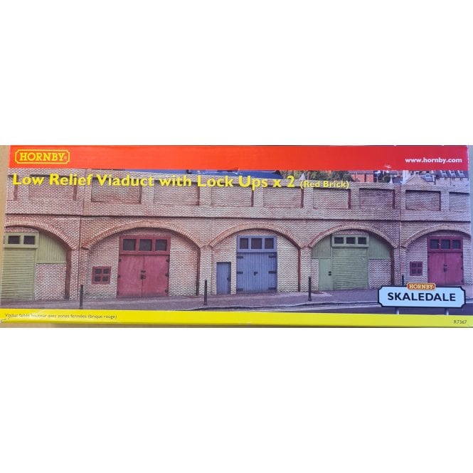 Hornby Low Relief Viaduct with Lock Ups 2 Red Brick