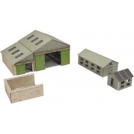 Manor Farm Buildings - N Scale