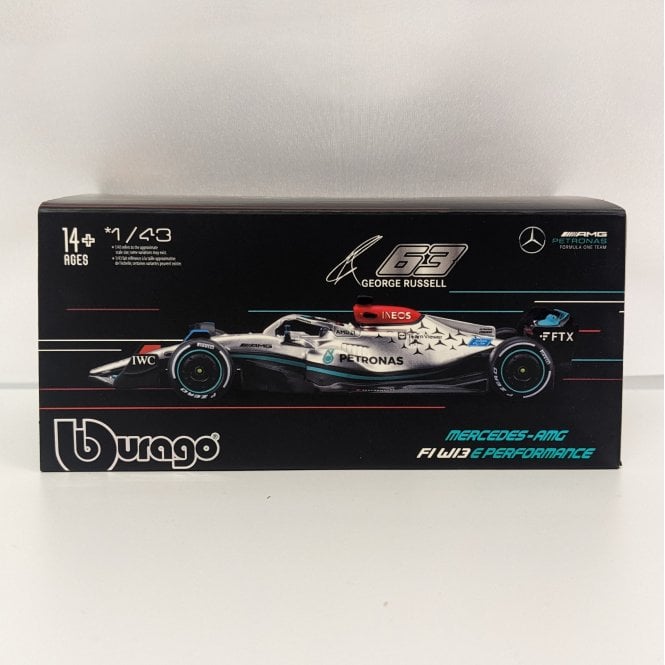 Bburago Mercedes F1 W13 E #63 George Russell (with helmet) 2022 (1:43)