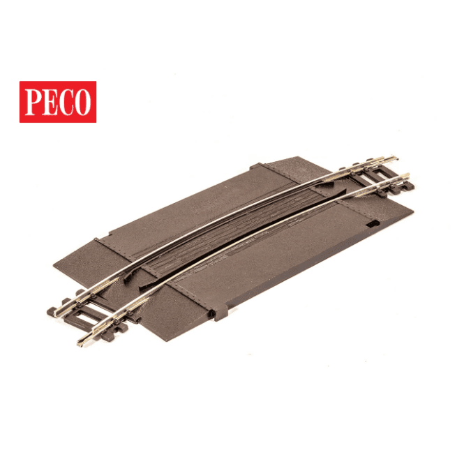 Peco No.2 Radius Curved Addon Track Unit for level crossing