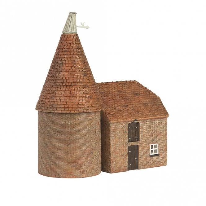 Scenecraft Oast House - Brown (N)