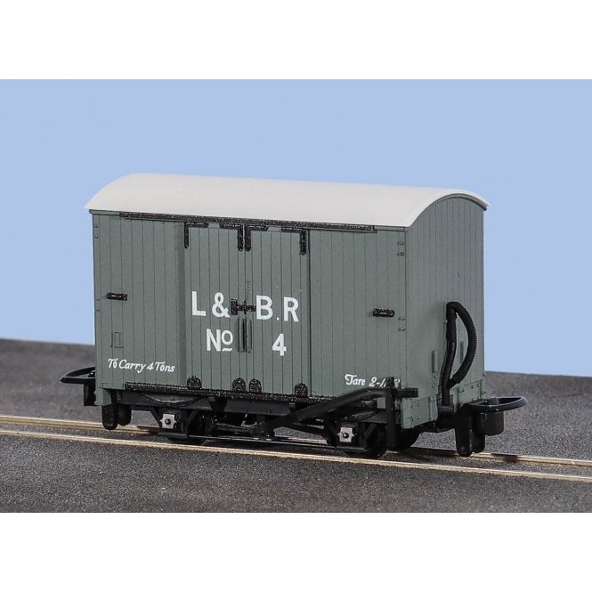 Peco OO-9 Box Van L&B Livery No.4