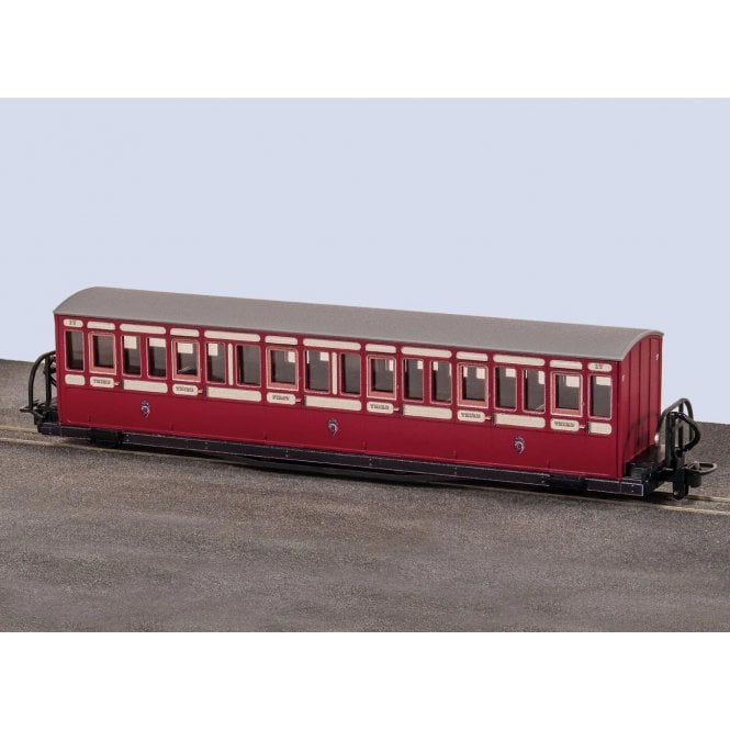 Peco OO-9 Short 'Bowsider' Coach Red & Cream No.17