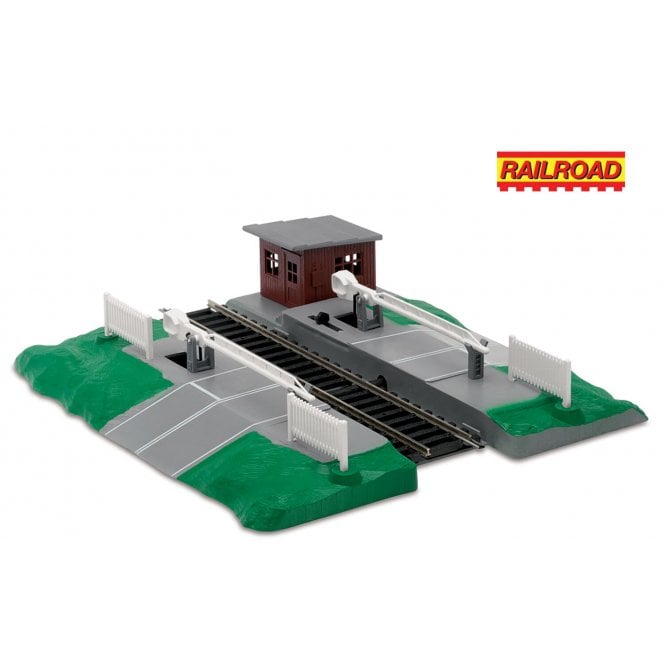 Hornby RailRoad: Level Crossing (OO)