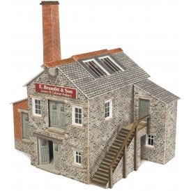 Ramshackle Workshop - N Scale