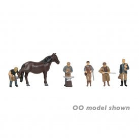 Rural Tradesman Figures (N)