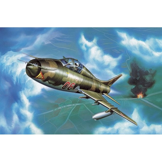 Academy Soviet Air Force Sukhoi Su-22 Fitter Fighter Bomber (1:144)