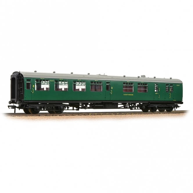 Bachmann SR Bulleid Brake Third Semi-Open 10'' Vents SR Malachite Green