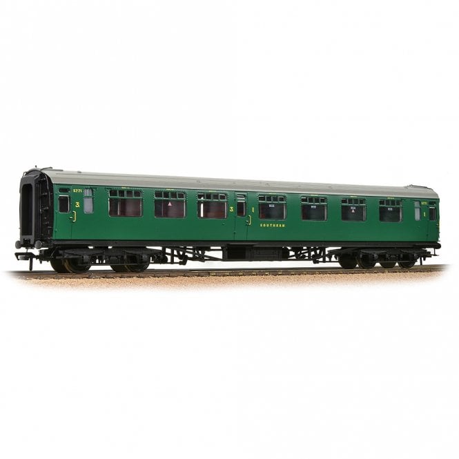 Bachmann SR Bulleid Composite Corridor 10'' Vents SR Malachite Green