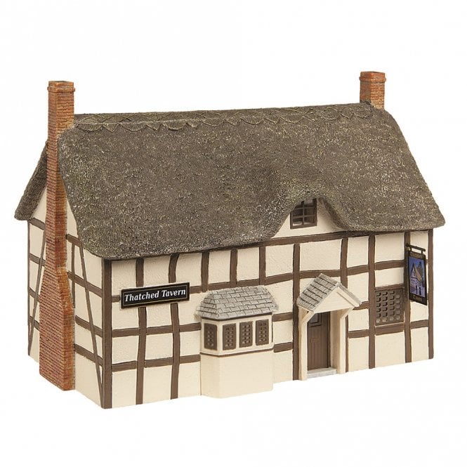 Scenecraft Thatched Tavern Brown & Cream (OO)