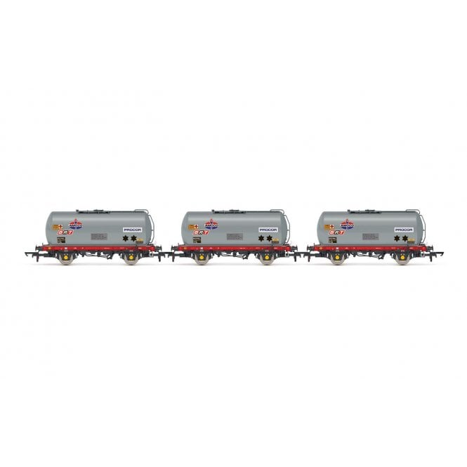 Hornby TTA Class A Tank Amoco Triple Pack