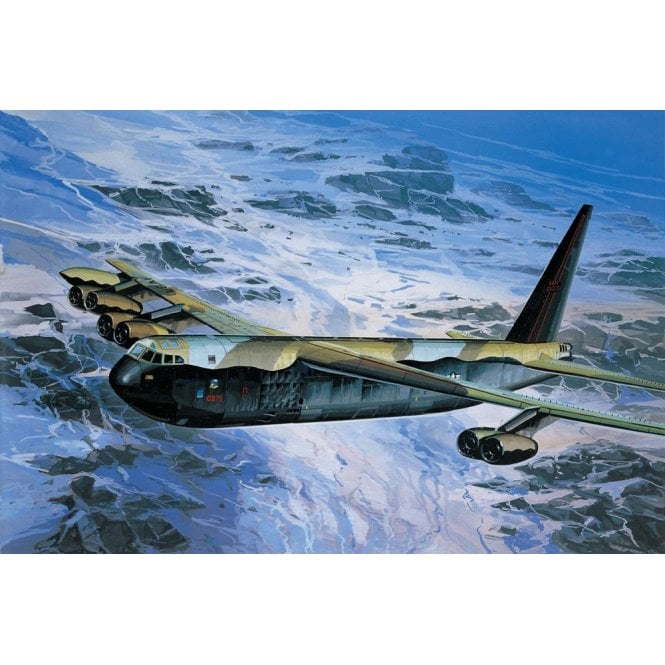 Academy US Air Force Boeing B-52D 'Stratofortress' Heavy Bomber (1:144)