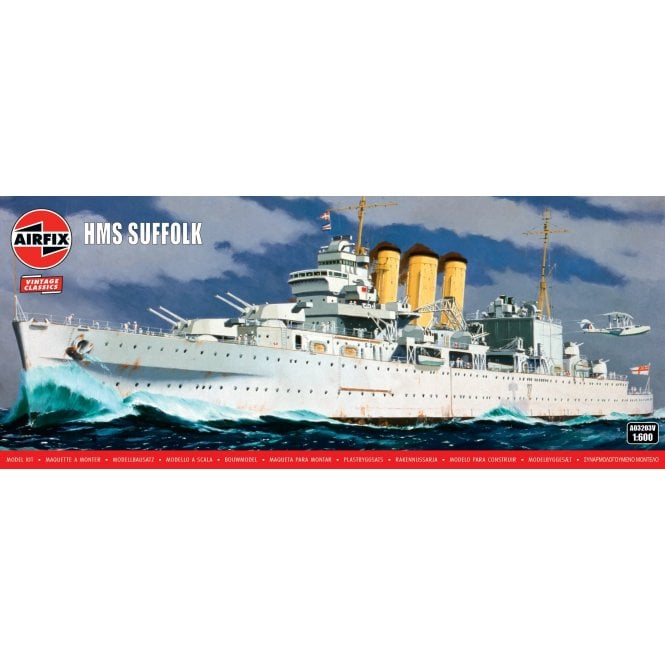 Airfix Vintage Classics: HMS Suffolk (County class cruiser) (1:600)